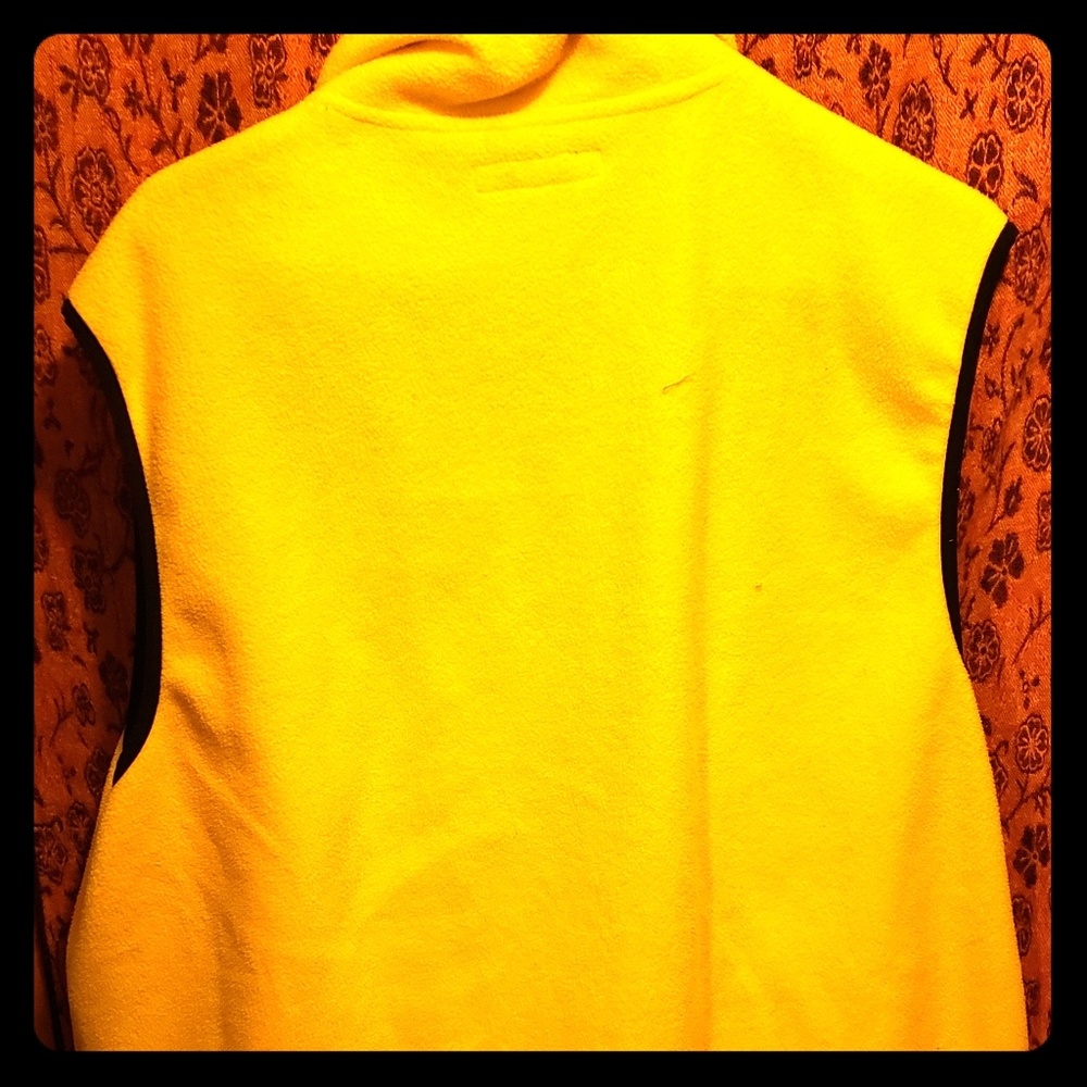 Vintage structure yellow fleece vest
